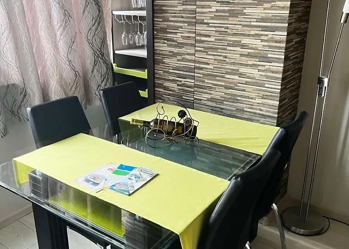 Avelov Art Apartamento *